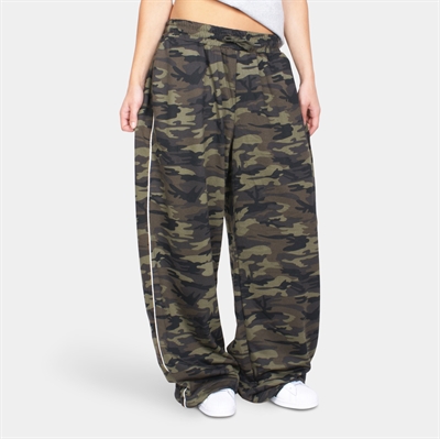 Grunt Liv Camo Baggy Jogger Pants Army Green