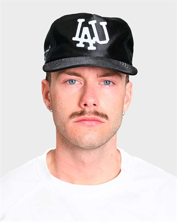 LAU LAU Baseball Cap Black Satin