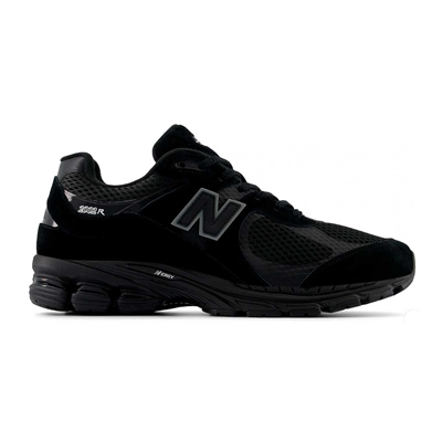 New Balance Sko M2002 WB All Black